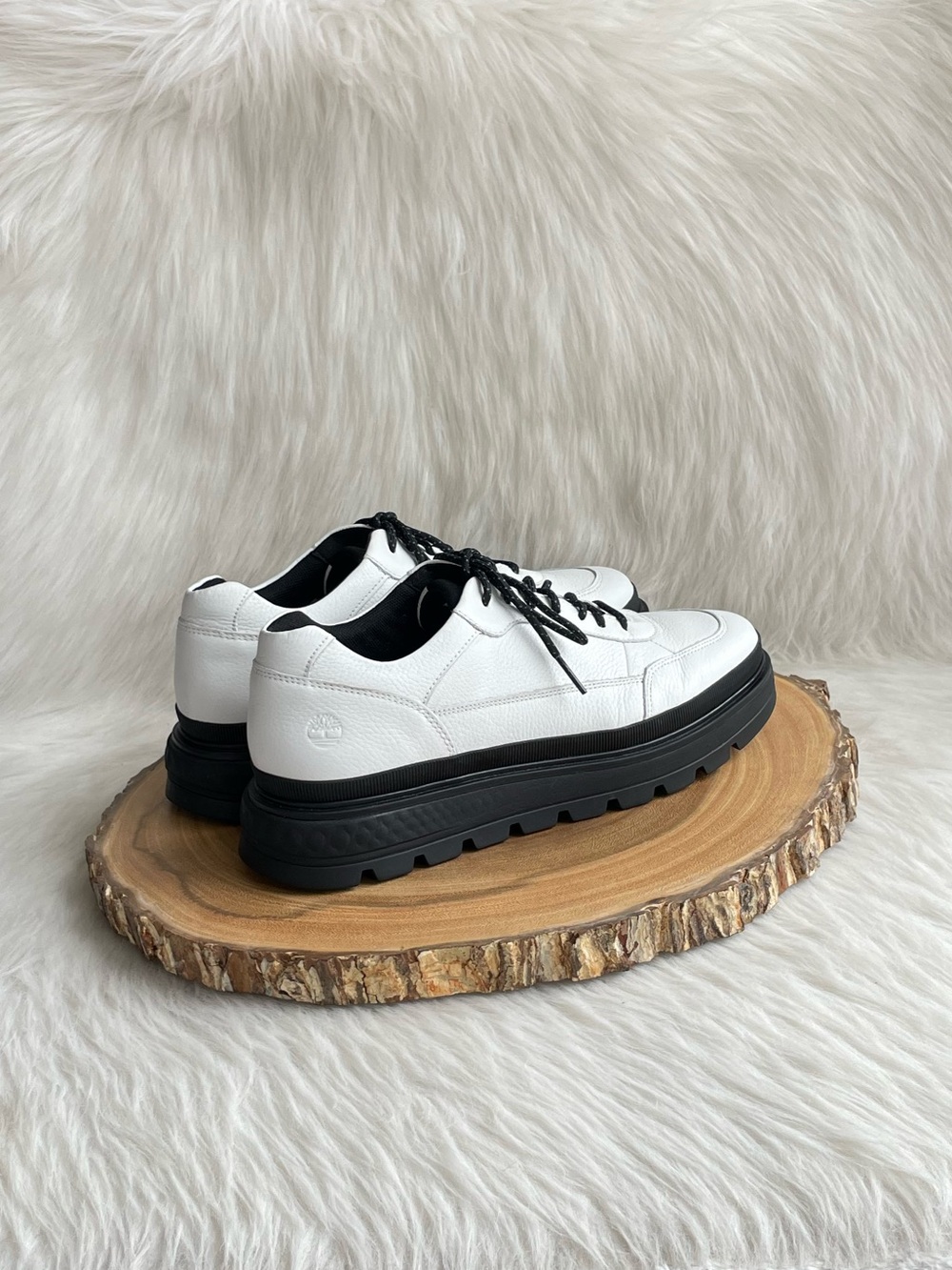 LIKE NEW Timberland Ray City leather Oxford sneakers - Picture 13 of 16